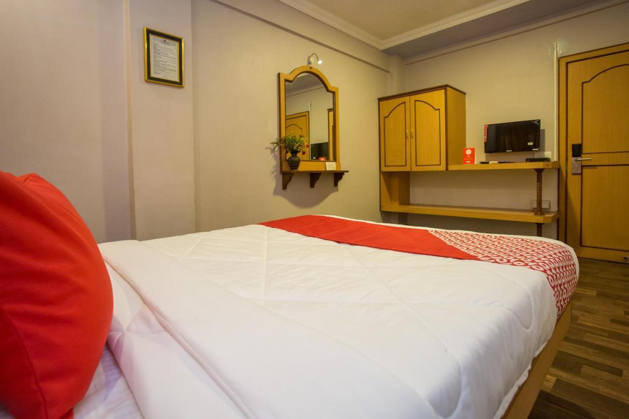 Oyo Hotel Padma Krishna Near Lal Mahal Πούνε Εξωτερικό φωτογραφία